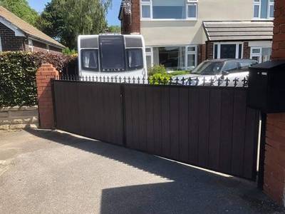 electronic driveway entrance gate